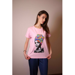 Różowy T-shirt